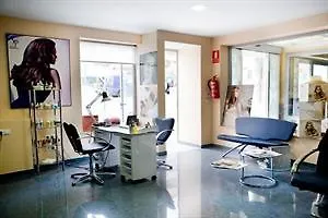 Diamant Blue 아파트호텔 오리후엘라